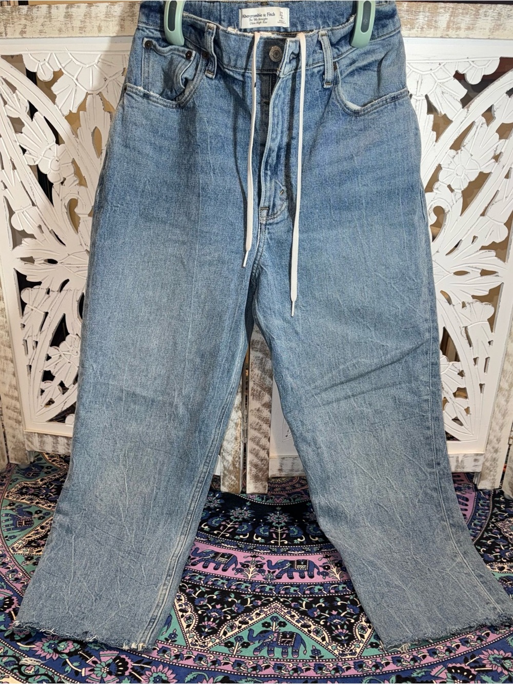 Abercrombie & Fitch - Curve Love Light Blue Drawstring Capris Jeans